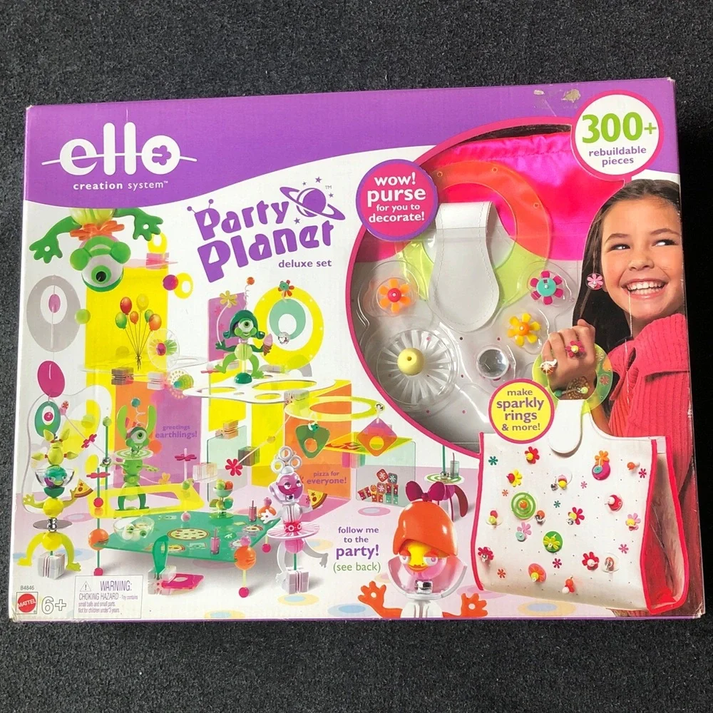 Ello Creation System Fun & Easy Shopopolis Starter 200+ Rebuildable Pieces Toy